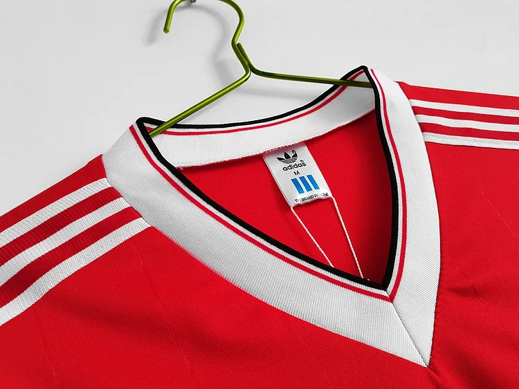 Retro 1983 Manchester United Home Soccer Shirt Jersey