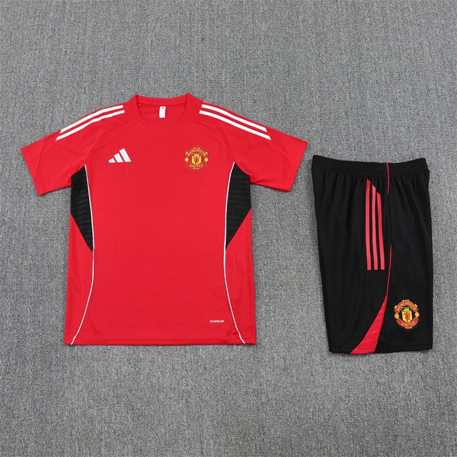 2025-26 Manchester United Short Sleeve Kit
