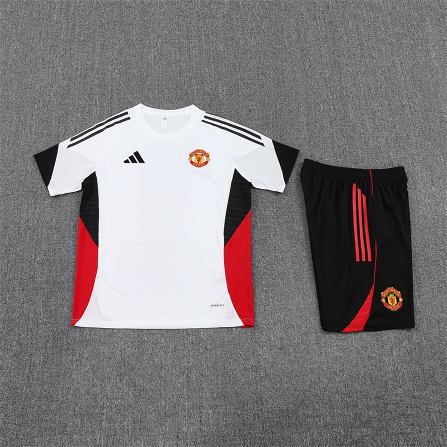 2025-26 Manchester United Short Sleeve Kit