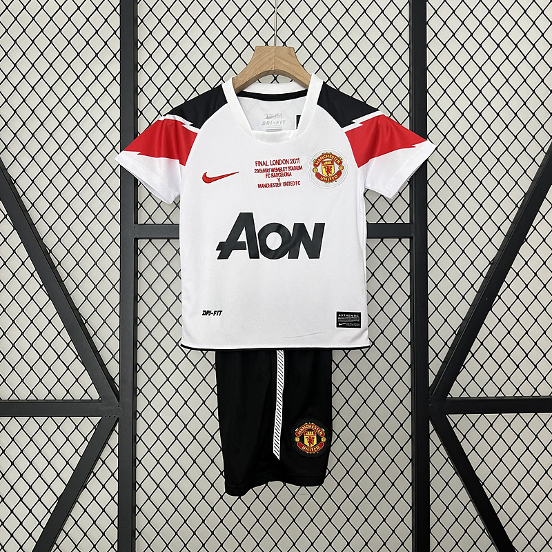 Retro Kids 2010-11 Kids UCL Manchester United in the Champions League version away Football jersey retro