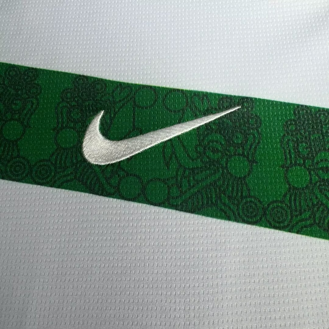 Retro 2006 Mexico Away football jersey Retro