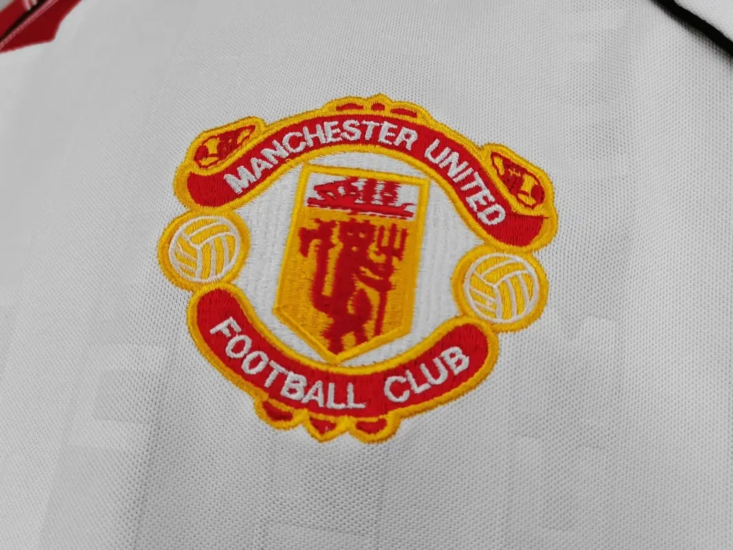 retro 1988-90 Manchester United away retro football jersey Fan version