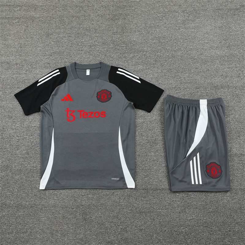 2024-25 Manchester United Dark Gray Short Sleeve Suit