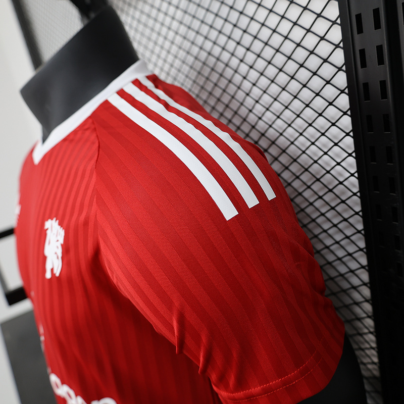 Player 2024-25 Manchester United special edition red Football jersey
