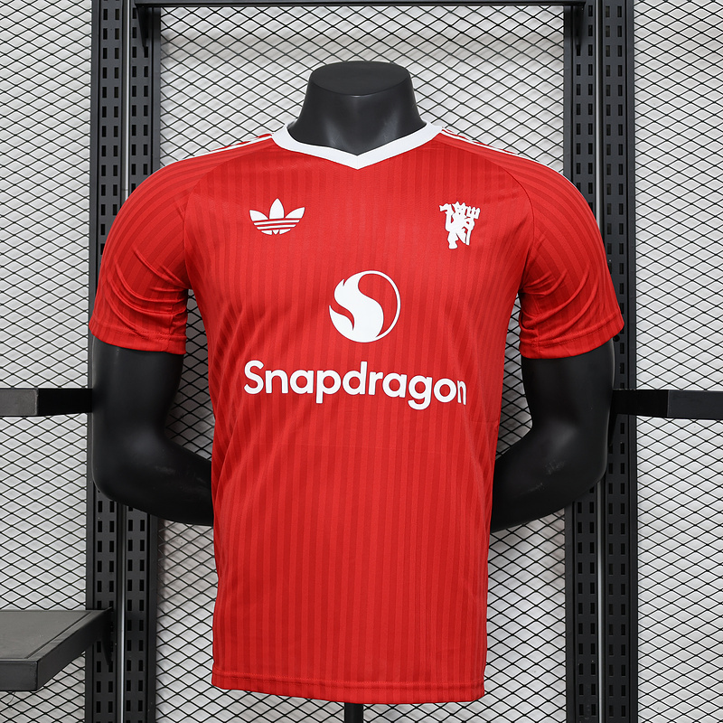 Player 2024-25 Manchester United special edition red Football jersey