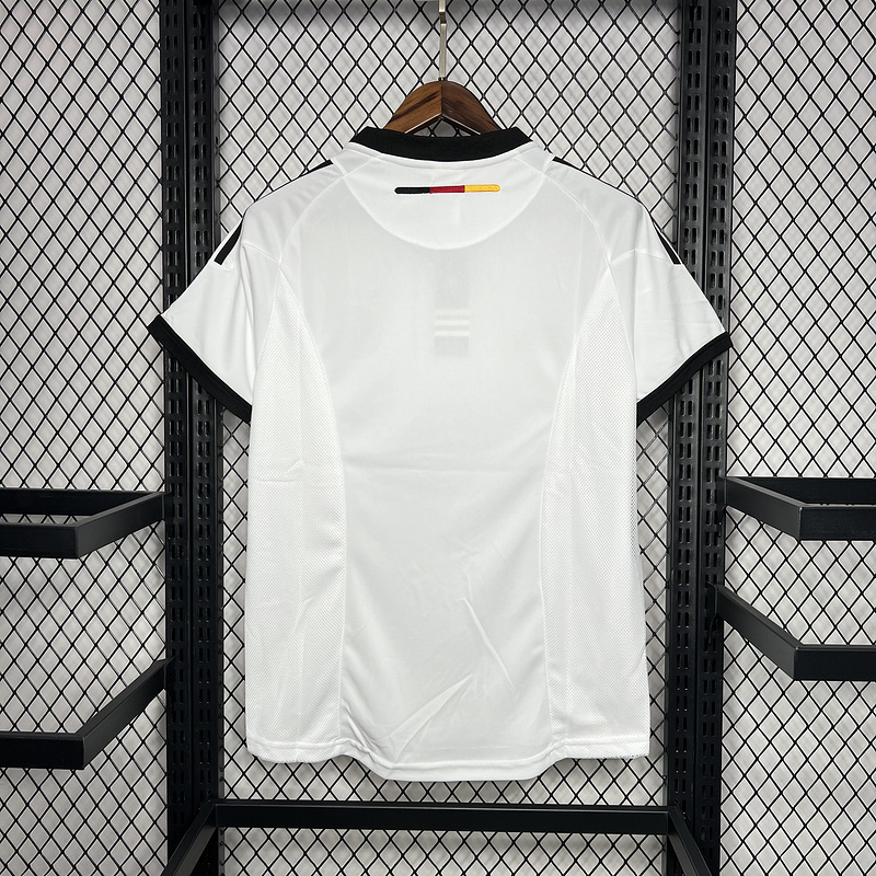 Retro 2002-03 Germany Home Retro Jersey