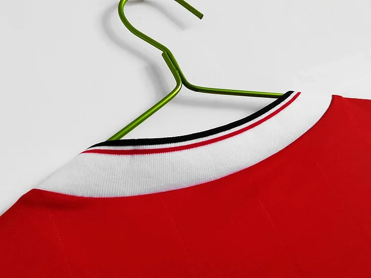 Retro 1983 Manchester United Home Soccer Shirt Jersey