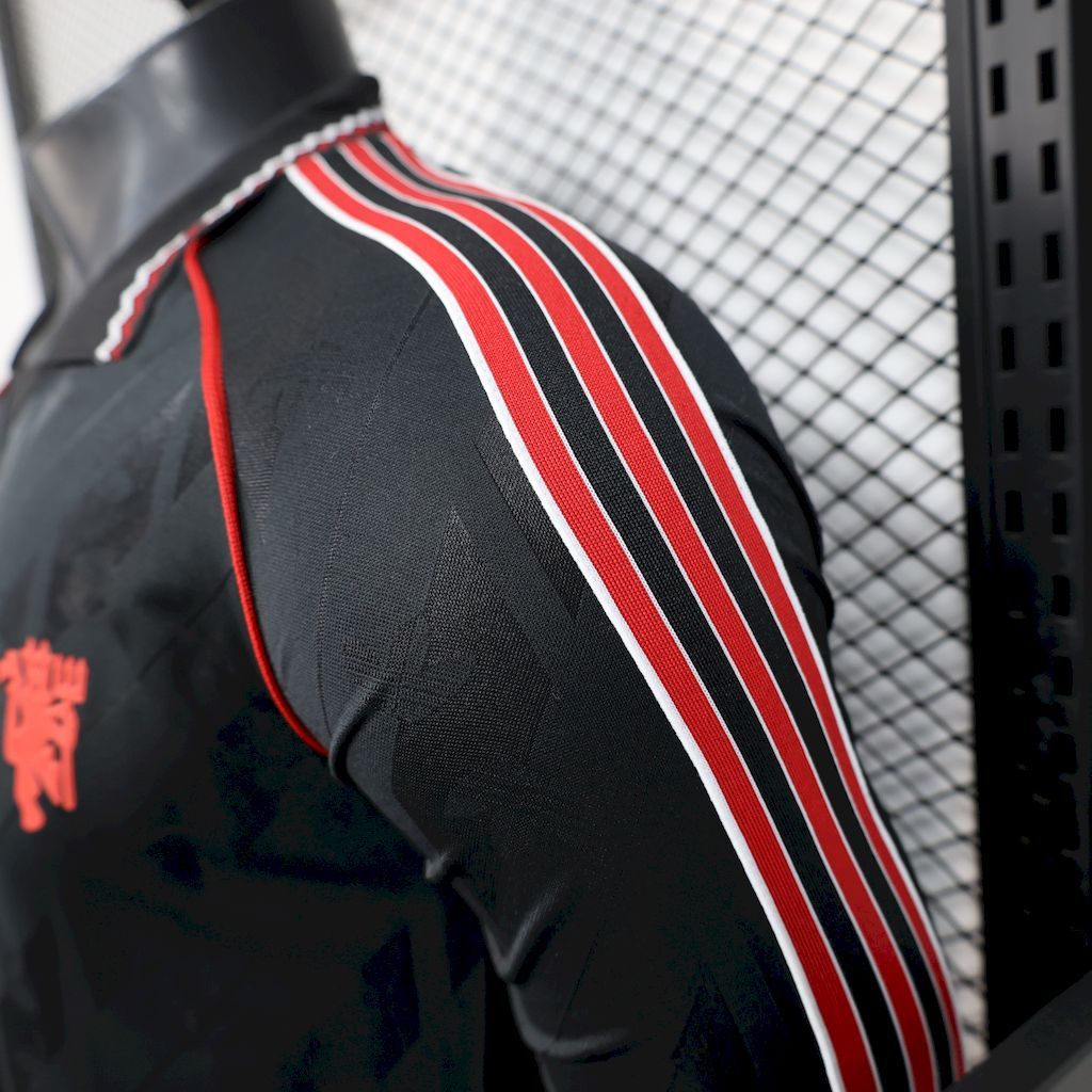 Player 2025-26 Manchester United Special Edition Football jersey