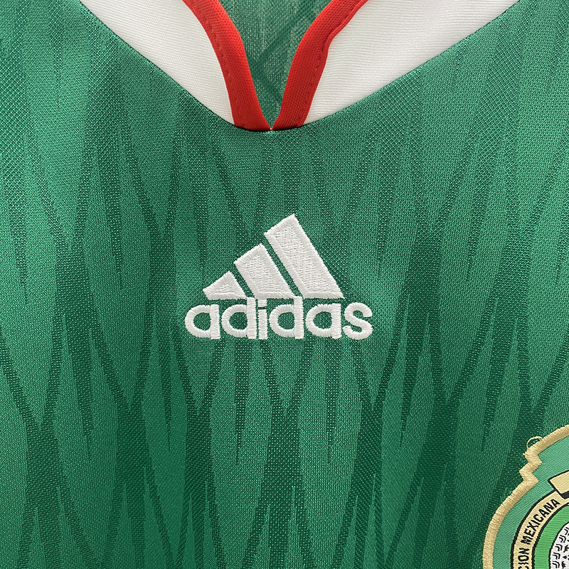 retro 2010 Mexico home football jersey retro