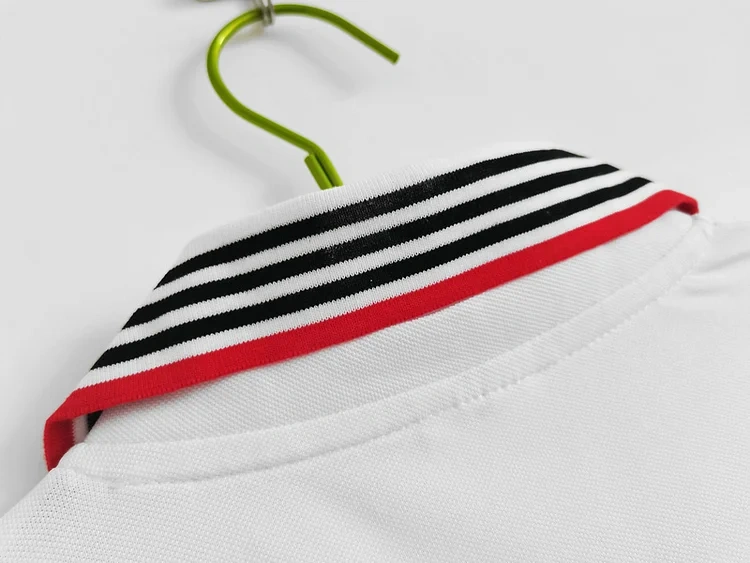 Retro 1975-80 Manchester United Away White Football Shirt