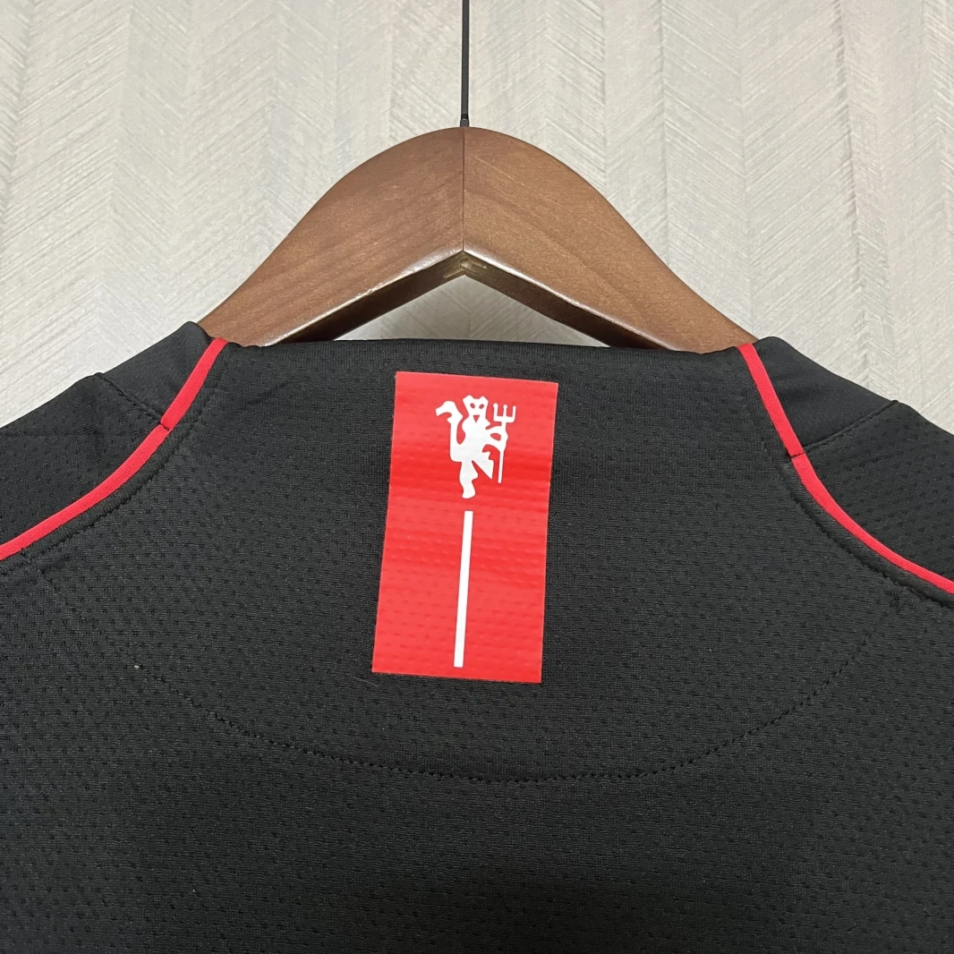Retro 2007-08 Manchester United away retro football jersey Fan version