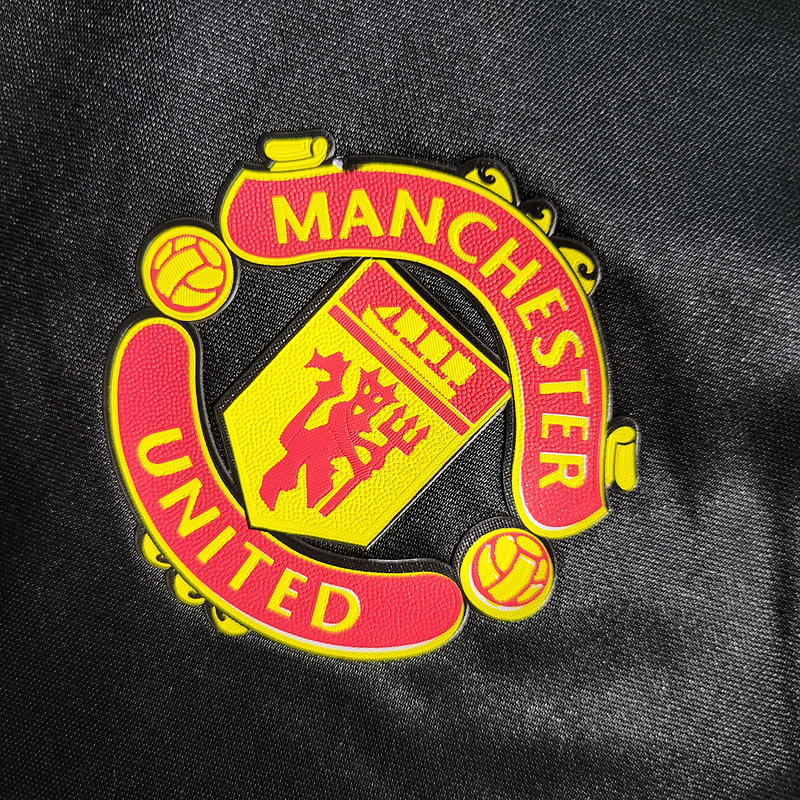 Retro 1998-99 Manchester United Third Shirt With BECKHAM GIGGS KEANE SHERINGHAM Football jersey retro
