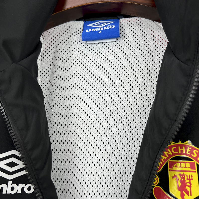 Player 1998-99 Manchester United Windbreaker
