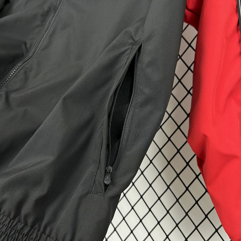 Player 1998-99 Manchester United Windbreaker