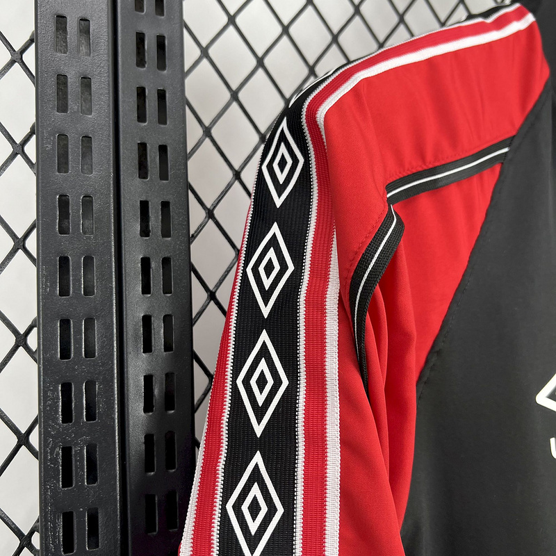 Player 1998-99 Manchester United Windbreaker