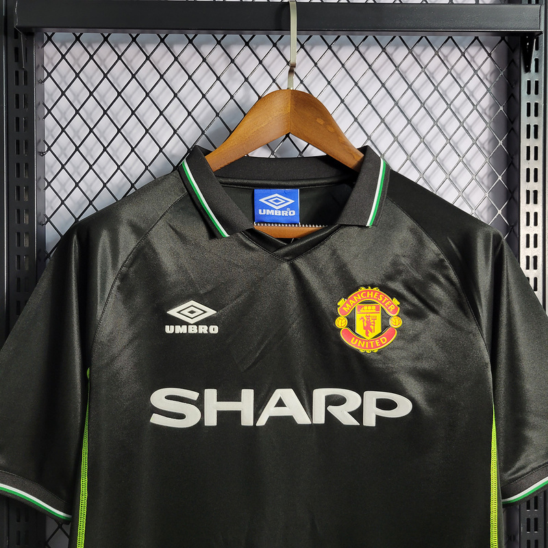 Retro 1998-99 Manchester United Third Shirt With BECKHAM GIGGS KEANE SHERINGHAM Football jersey retro