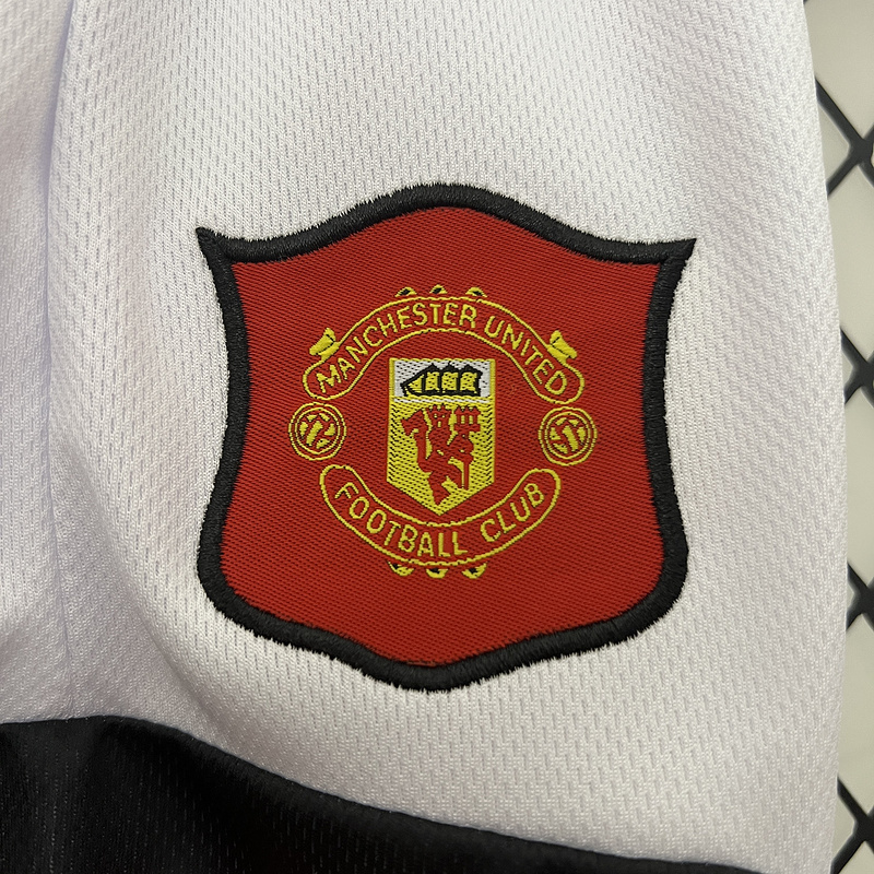 Retro Kids 1994-96 Kids Manchester United Home CANTONA HUGHES KEANE Football jersey retro