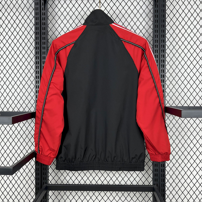 Player 1998-99 Manchester United Windbreaker