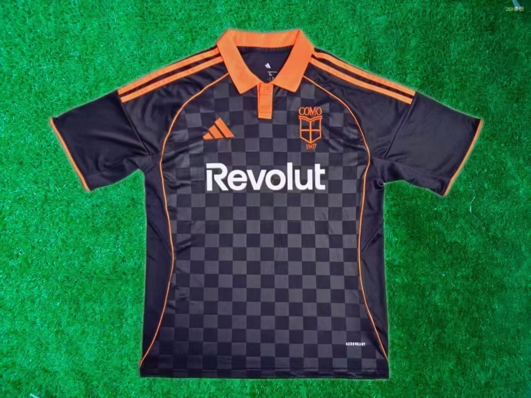 25/26 Como's second away jersey