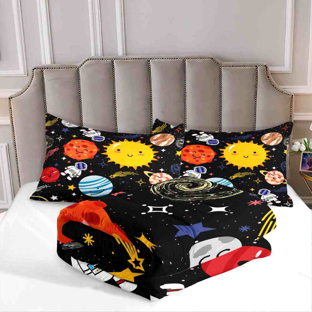 Cute Astronaut & Smiling Planets Kids Comforter Set | CozyLil