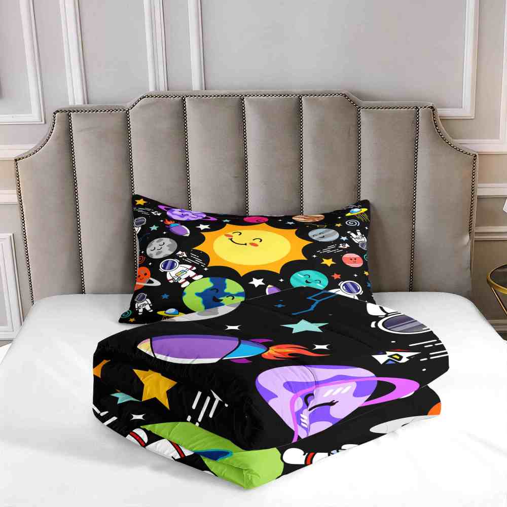 Solar System Explorer with Earth & Rockets Kids Comforter Set | CozyLil