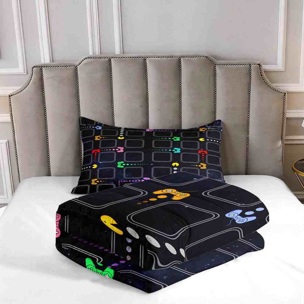 Retro Arcade Grid Game World Comforter Set for Kids & Teens | CozyLil