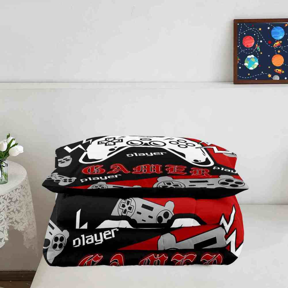 Bold Red and Black Pro Gamer Player Comforter Set | CozyLil