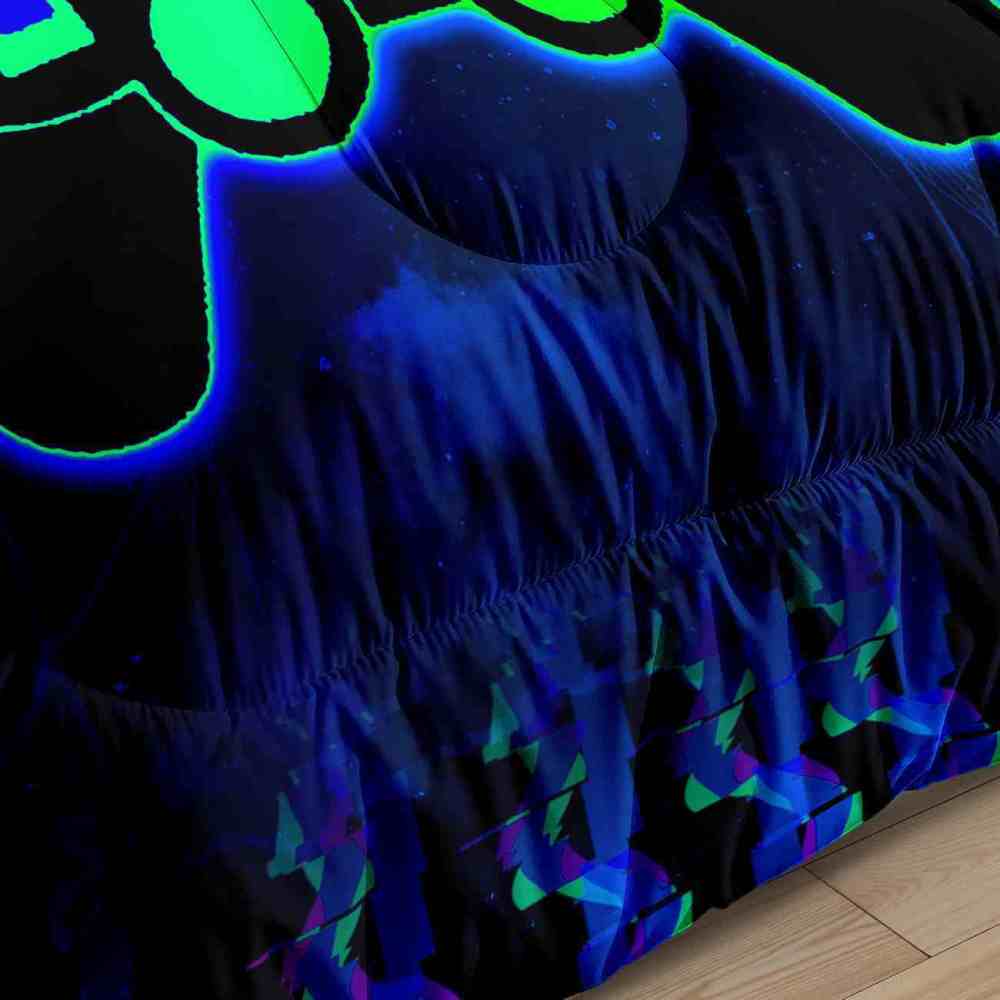 Neon Glitch Gamer Comforter Set Boys Bedroom | CozyLil