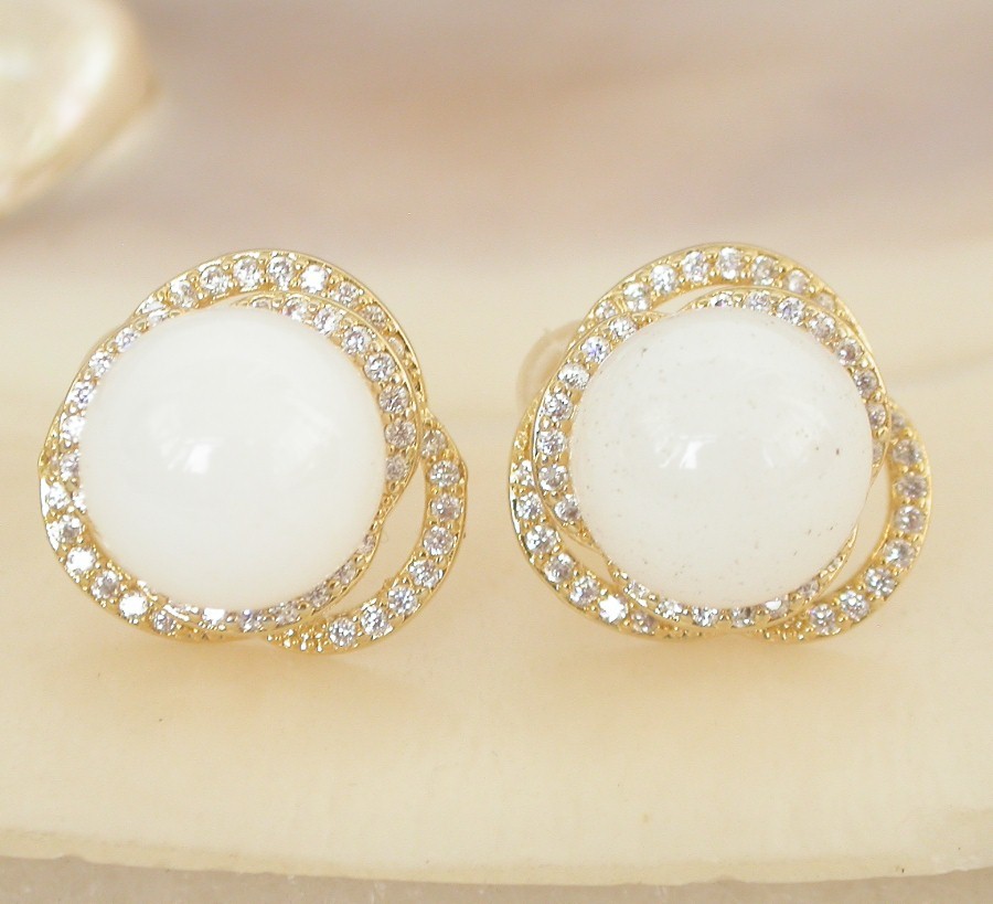 AAAA natural Studs 15mm round white jade beads Earrings 925sc post c2192