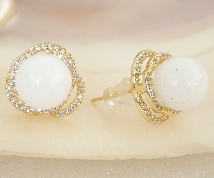 AAAA natural Studs 15mm round white jade beads Earrings 925sc post c2192