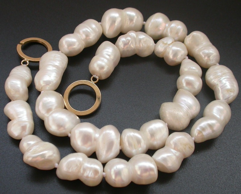 natural 18" 20mm Baroque twins white freshwater pearls necklace Rolled gold c1613