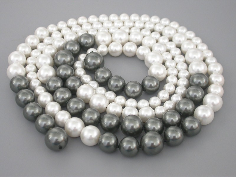 AAA Long Graduated 47" 12mm round white black south sea shell pearls necklace c1625