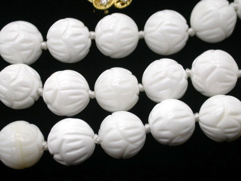 Selectable AAA Natural 17" 8mm 10mm 12mm Round White Carving Coral Gemstone Beads Necklace c1756