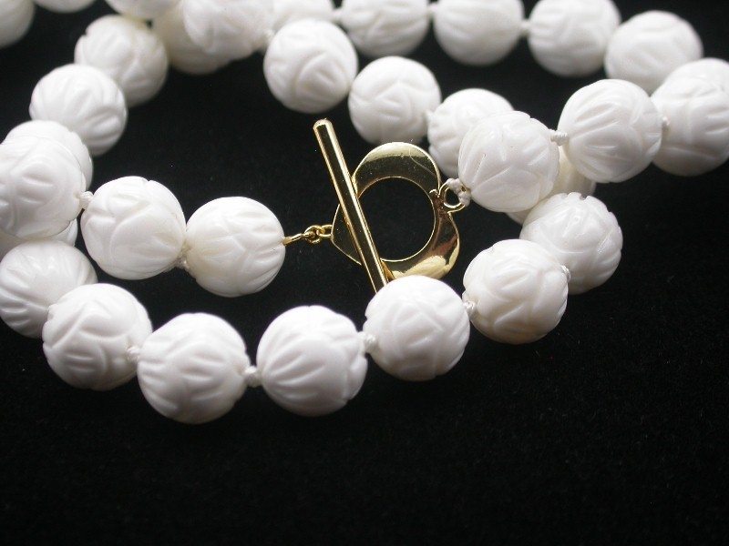 Selectable Natural 17" 8/10/12mm Round White Carving Coral Gemstone Beads Necklace c1757