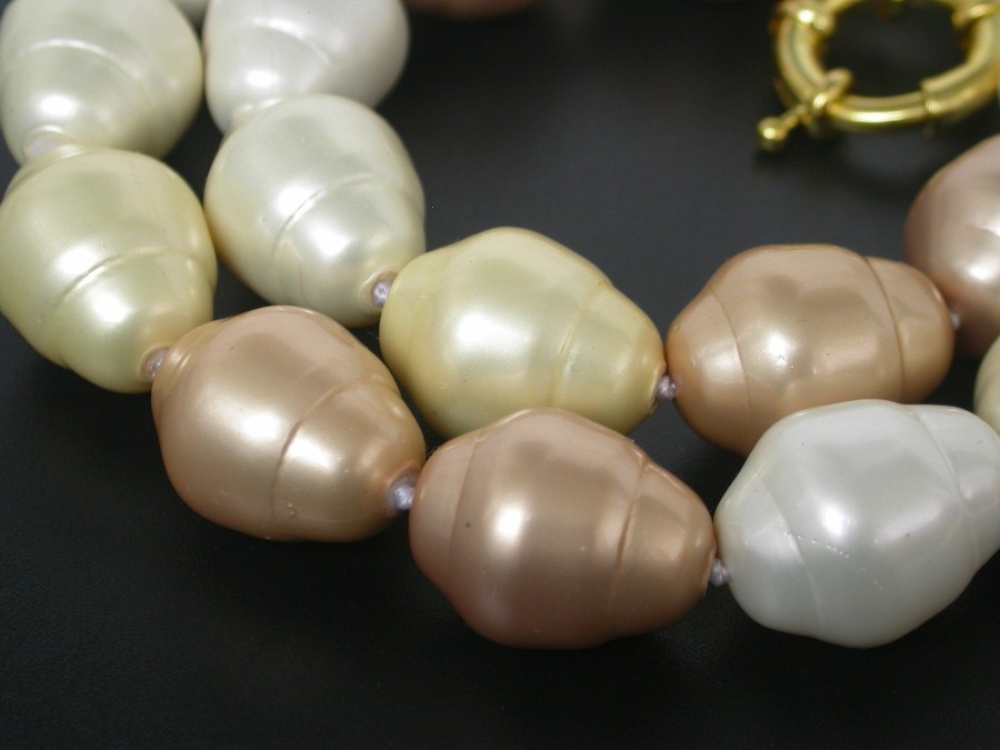 ONLY huge 18" 17X21mm Baroque oval Multicolor south sea shell pearls necklace c1762