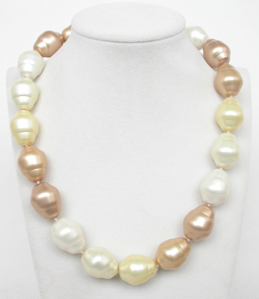 ONLY huge 18" 17X21mm Baroque oval Multicolor south sea shell pearls necklace c1762