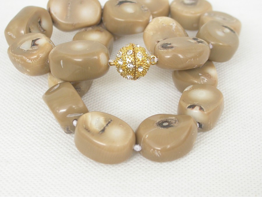 natural 18" 17X2mm oval white coral beads Strand necklace magnet clasp c1846