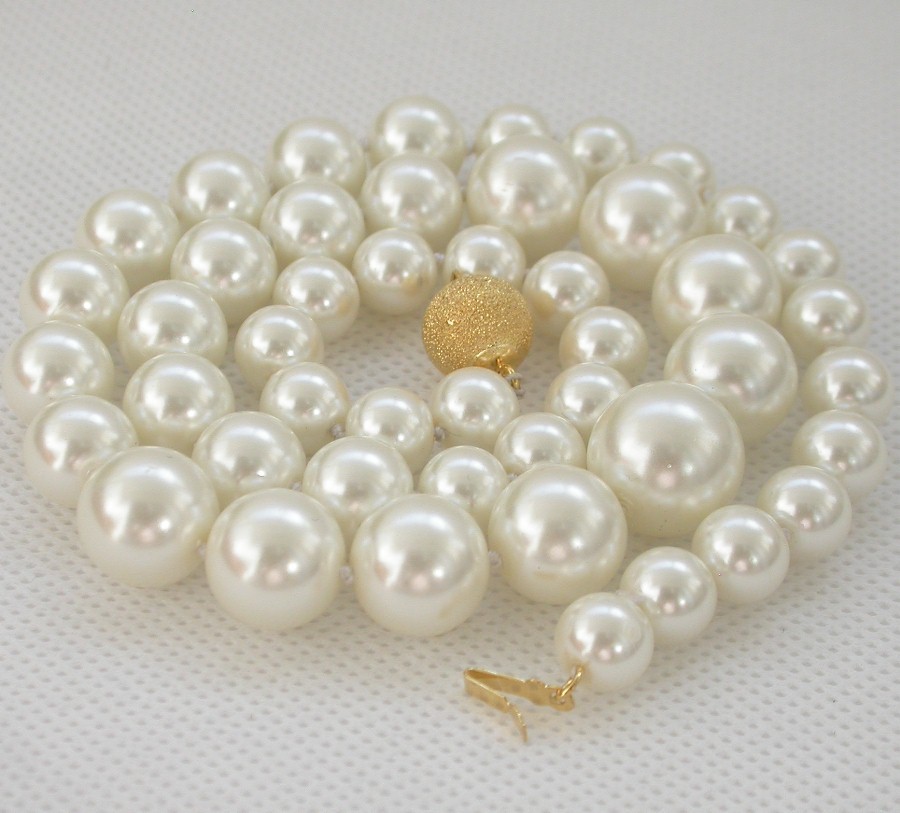 AAA Graduated 18" 8-14mm round white south sea shell pearls necklace 9K clasp