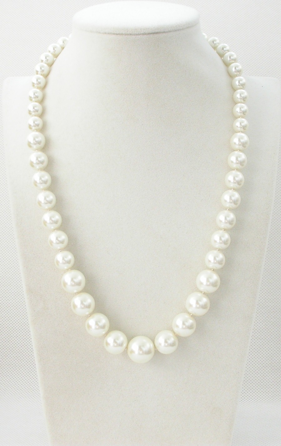 AAA Graduated 18" 8-14mm round white south sea shell pearls necklace 9K clasp