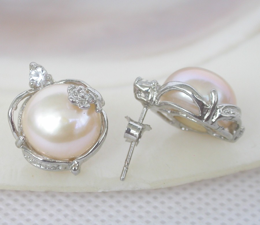 natural 2 piece 14mm light pink pearls Earrings Platinum Plated Stud c1094