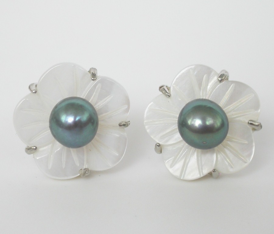 2piece 14mm peacock black pearl seashell Stud Earring Platinum Plated post c1098