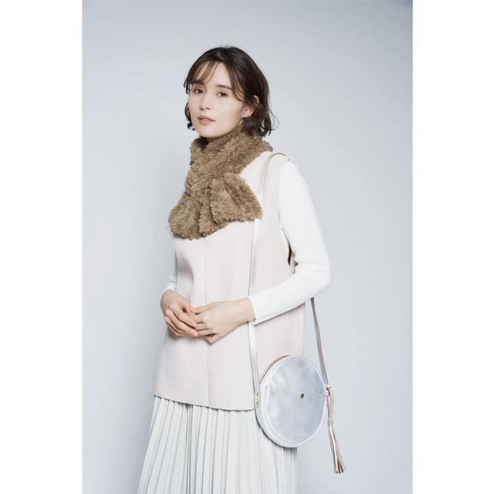 COGIT Plush Short Interwoven Scarf #Mocha Color 1 Piece Casual Fashion/Simple and Versatile
