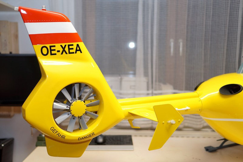 ROBAN 800 Size EC-135 T2 ARF ÖAMTC Scale Helicopter Fuselage Fiberglass Body Shell with Mechanics Ready