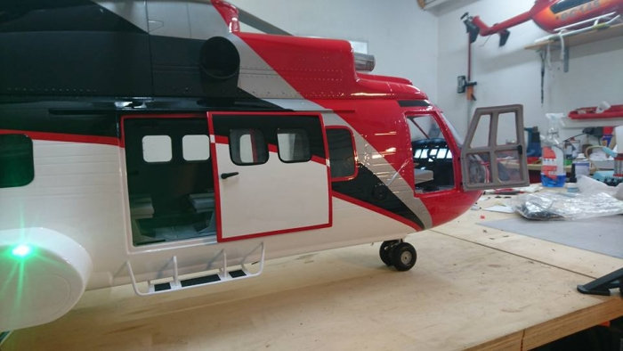 ROBAN 800 Size EC-225 ARF Super Puma ERA Scale Helicopter Fuselage Fiberglass Body Shell with Mechanics Ready