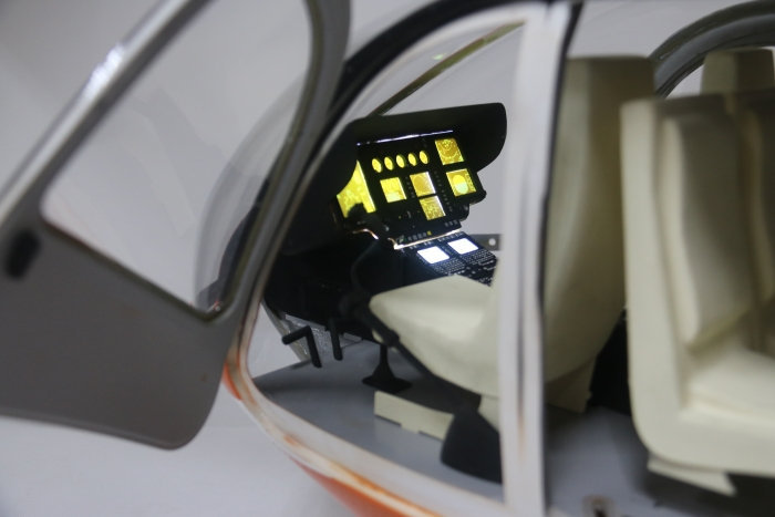 ROBAN 800 Size EC-145 T2 ARF Bundespolizei Scale Helicopter Fuselage Fiberglass Body Shell with Mechanics Ready