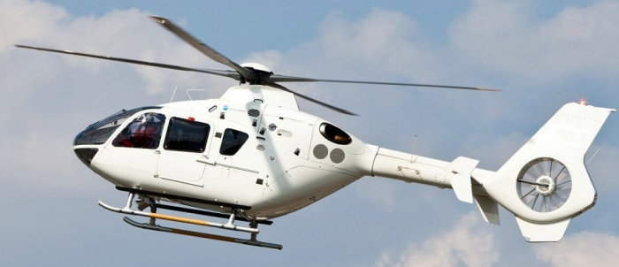 ROBAN 800 Size EC-135 ARFWhite Scale Helicopter Fuselage Fiberglass Body Shell with Mechanics Ready