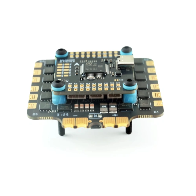 SoloGood 8S F722 100A Stack ICM42688P F722 Flight Controller 100A 4in1 ESC 30.5X30.5mm 3-8S Support 2 Cameras for FPV Drones