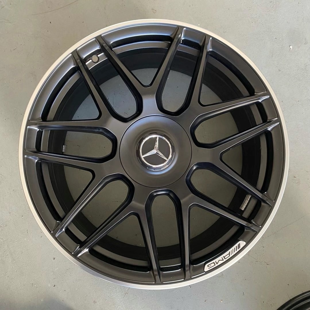 8.5J ET46 Original forged wheel hub size 19 suitable for Mercedes AMG A45s W177 W176