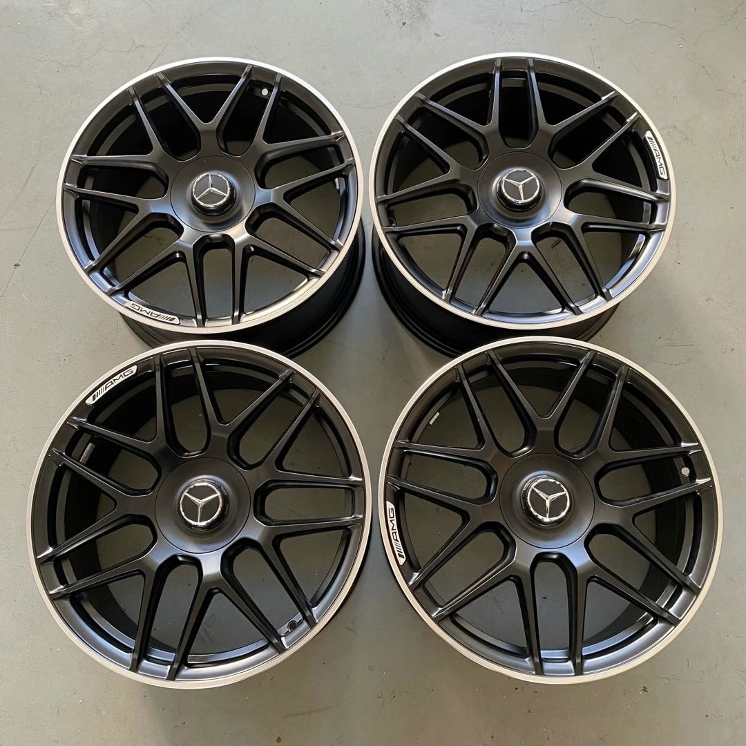 8.5J ET46 Original forged wheel hub size 19 suitable for Mercedes AMG A45s W177 W176