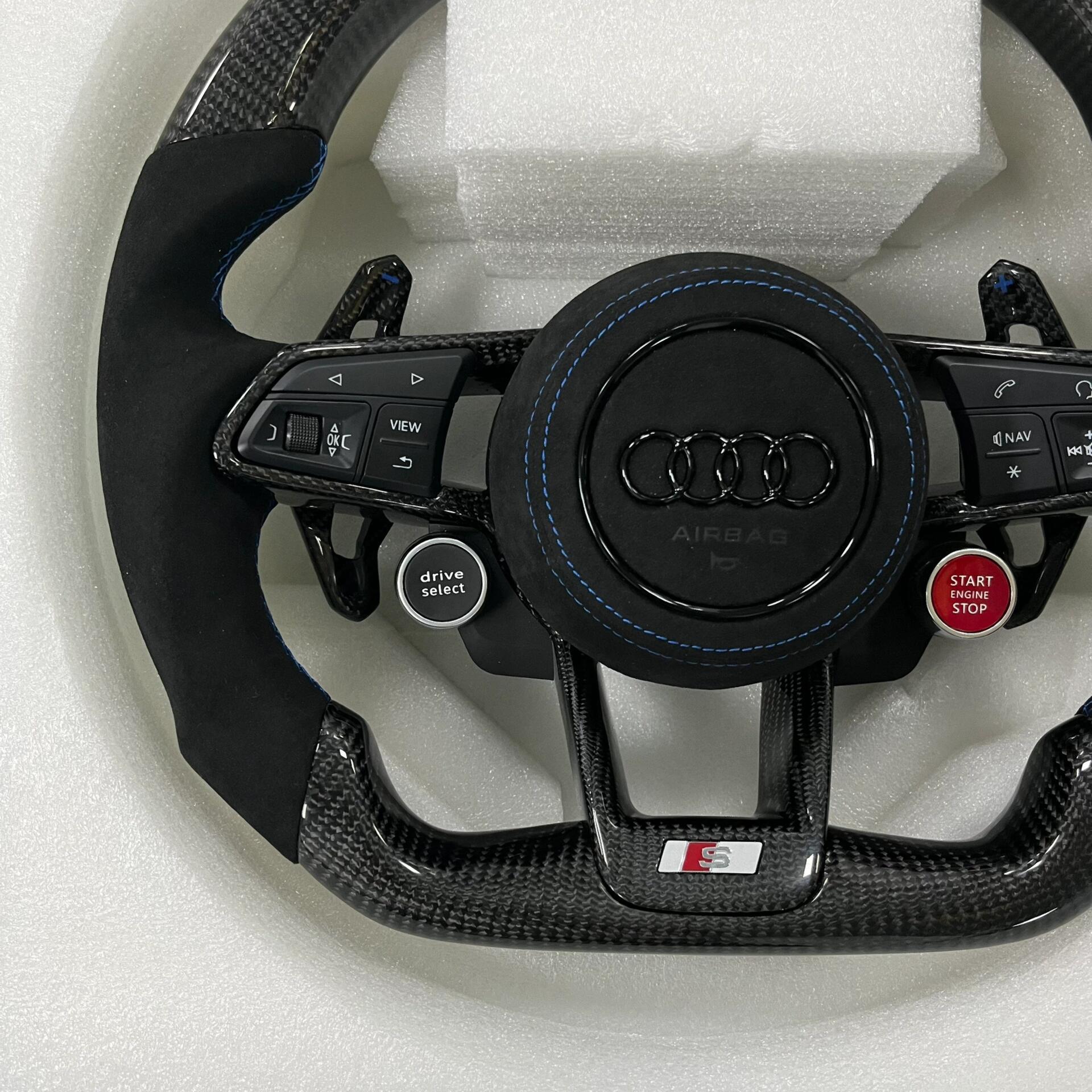 As shown the steering wheel of Audi R8 is suitable for all old Audi models
